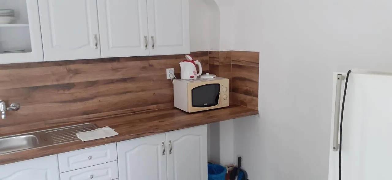 Farma Macas Villa Lazne Bohdanec Farm stay